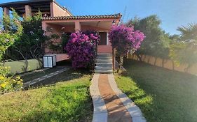 Casa Vacanze l'Olivastro al mare P Frailis